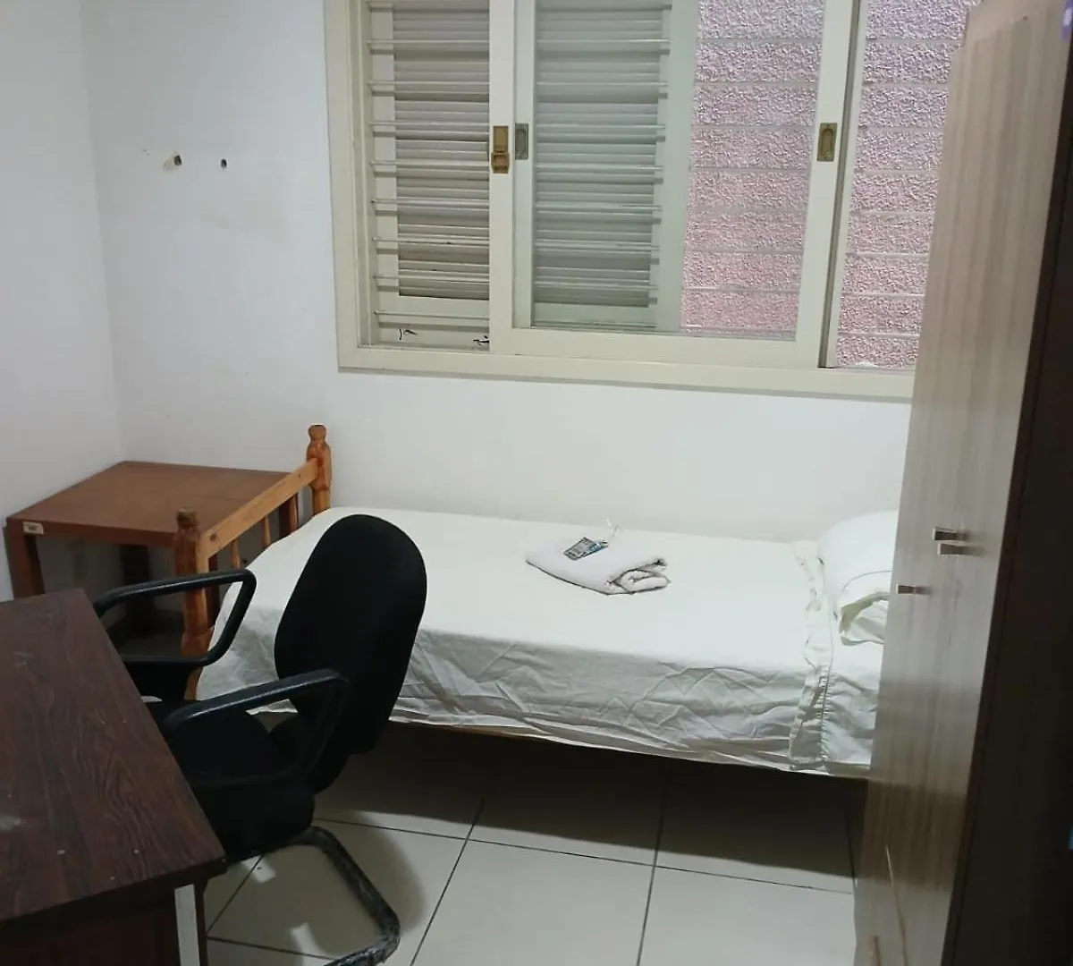 Man'S Place Hostel Masculino Porto Alegre Pansiyon
